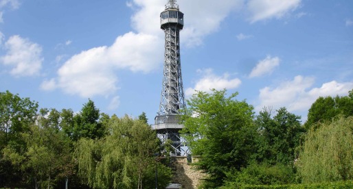 La collina di Petrin: imperdibile panorama di Praga.