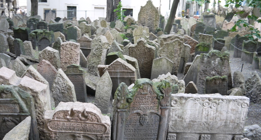Imperdibili a Praga: il cimitero ed il quartiere ebraico.
